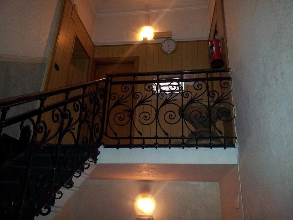 Hotel Acapulco Milan Exterior photo